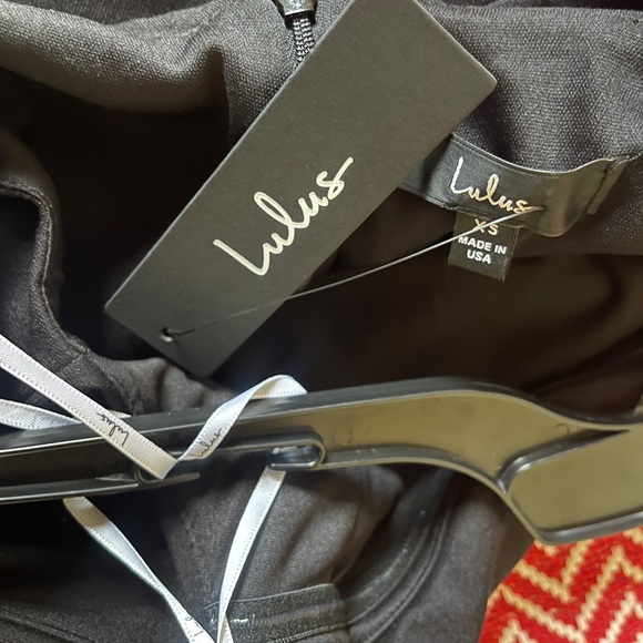 Black Off the Shoulder Skater Dress - Picture 10 of 12